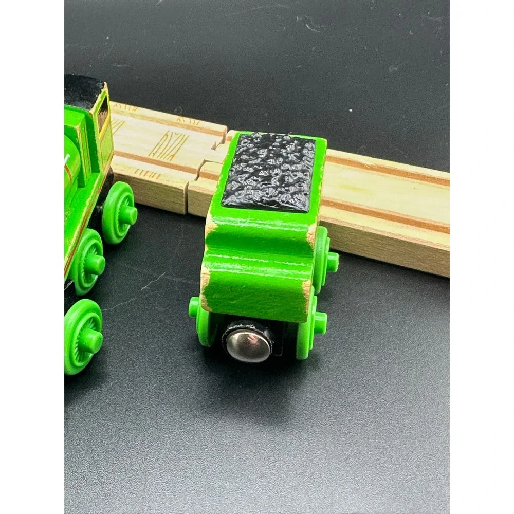 Learning Curve Thomas Henry Wooden Railway Train with Tender‎ Vtg 2003 #3 Green
